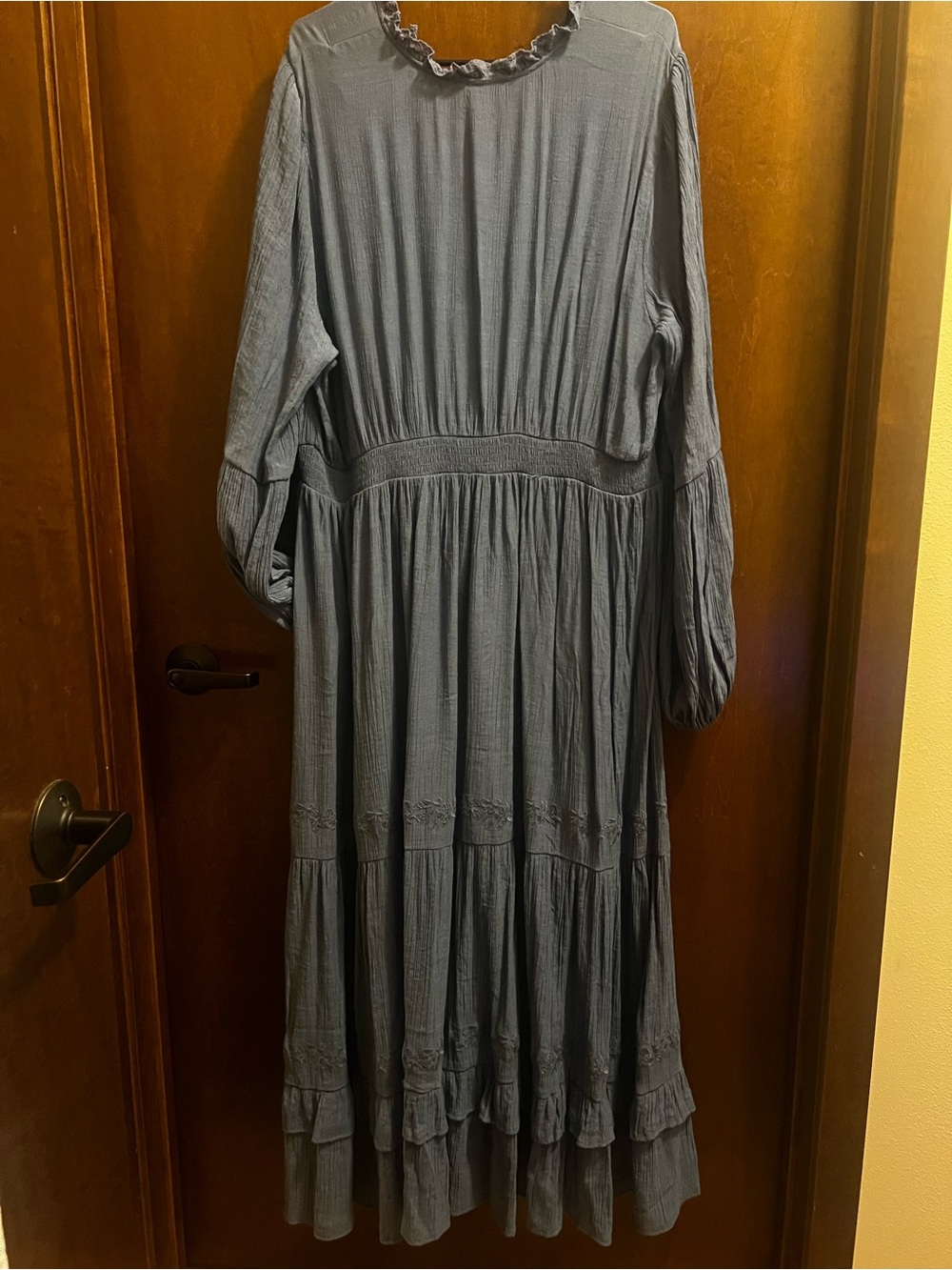 Torrid Festi Blue Long Sleeve V-Neck Maxi Dress - Picture 7 of 7